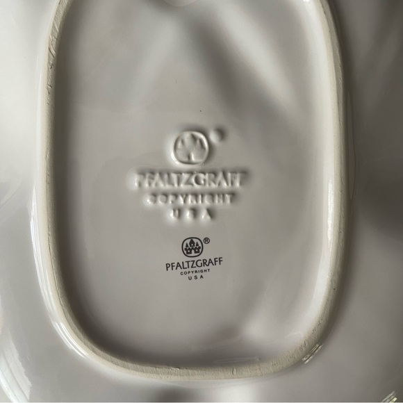 Pfaltzgraff - Winterberry - Snowman Serving Plate - Picture 6 of 6